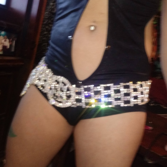 Very Sexy Diamond Belt - Picture 3 of 9